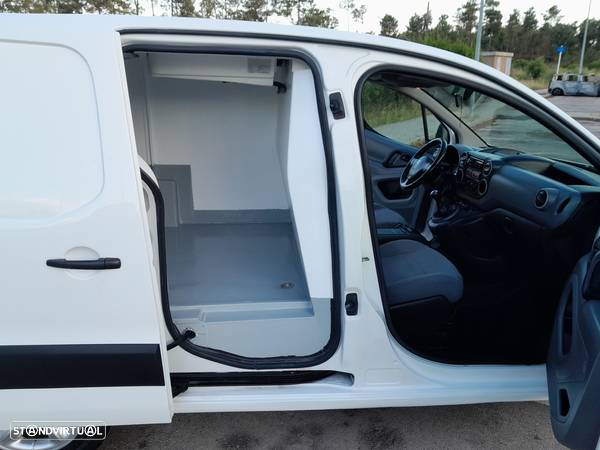 Citroën Berlingo 1.6 hdi 110cv caixa fibrada m frio - 10