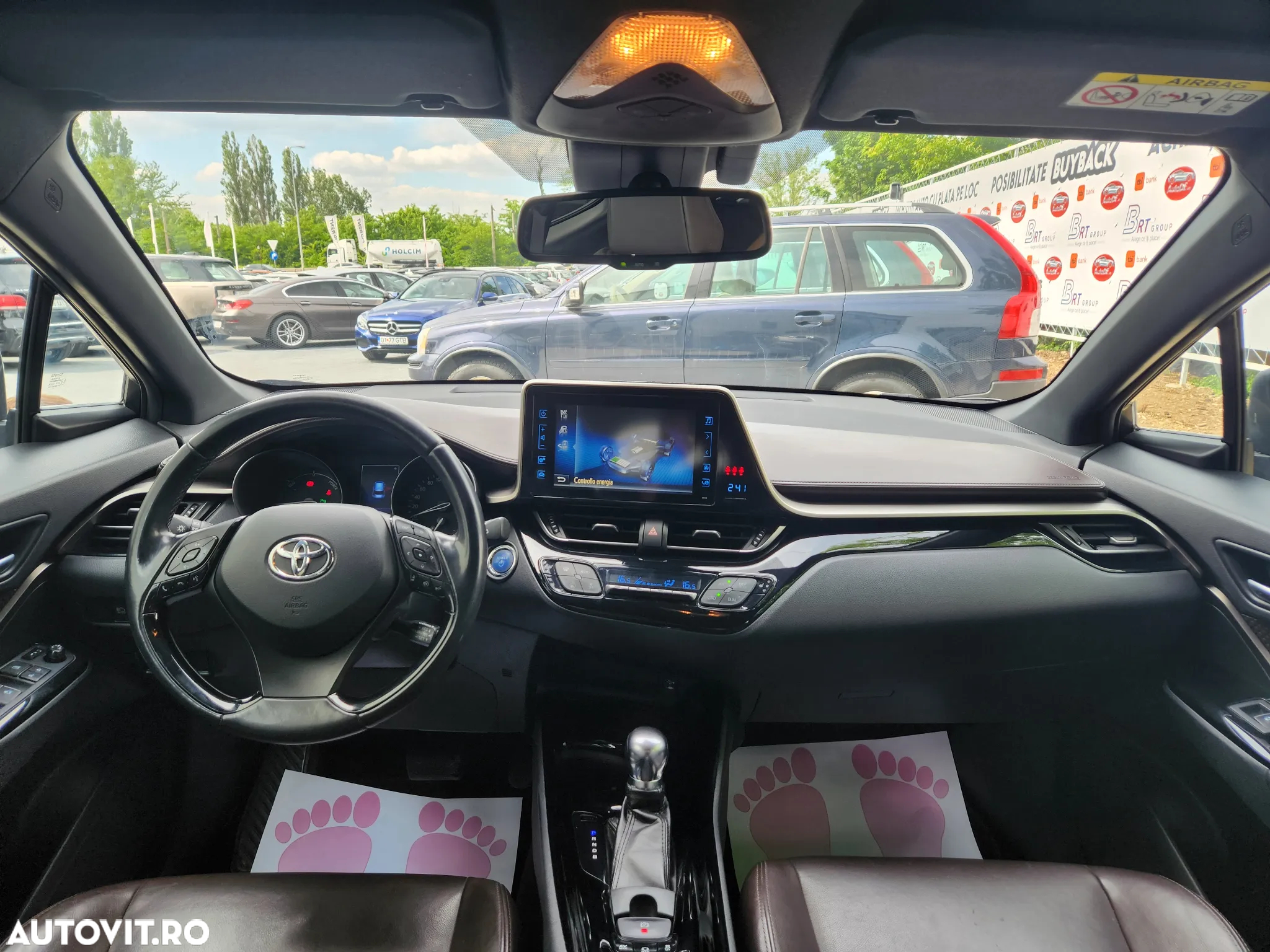 Toyota C-HR Hybrid Lounge - 9