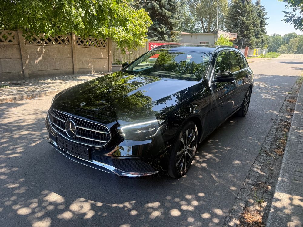 Mercedes-Benz E W213 (2016-2023) 300 9G-TRONIC Avantgarde 2020