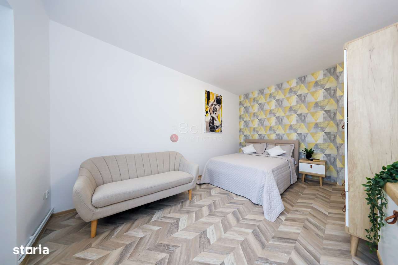 Proximitate imediata fata de Castelul Bran - Imagine principală: 3/20