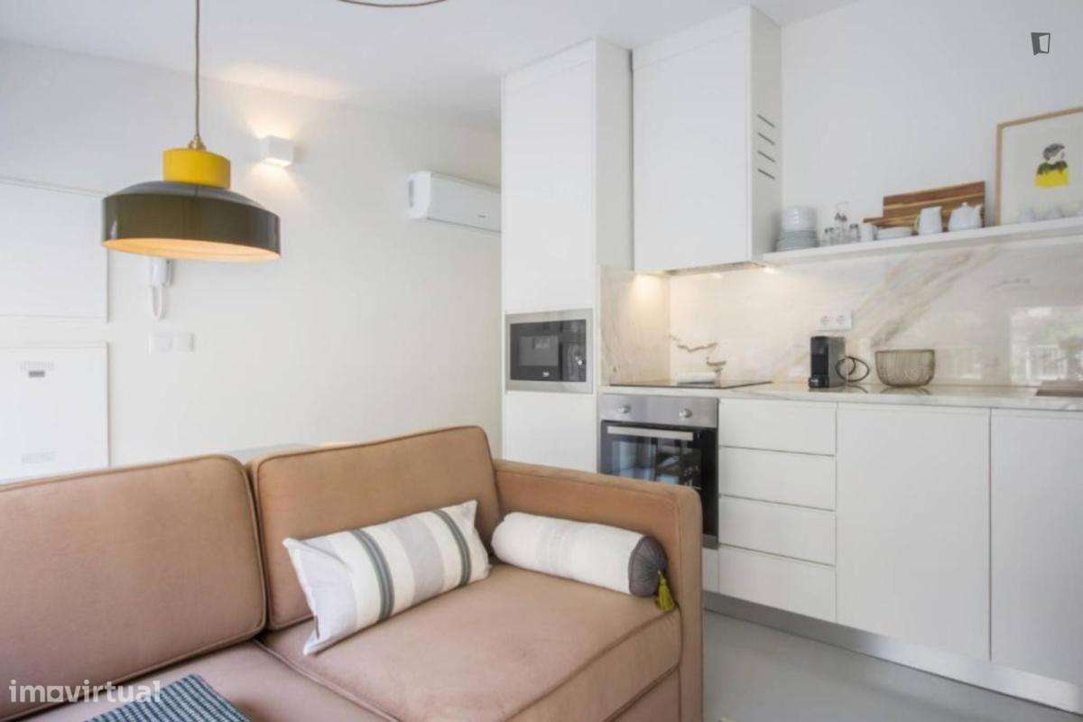 Apartamento com 1 quartos - localizado em Santo Ildefonso Porto - Grande imagem: 3/10