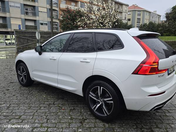 Volvo XC 60 2.0 B4 R-Design Geartronic - 10