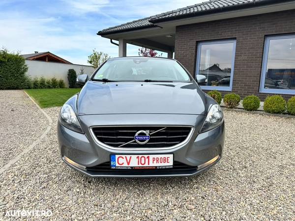 Volvo V40 D2 ECO Momentum - 3