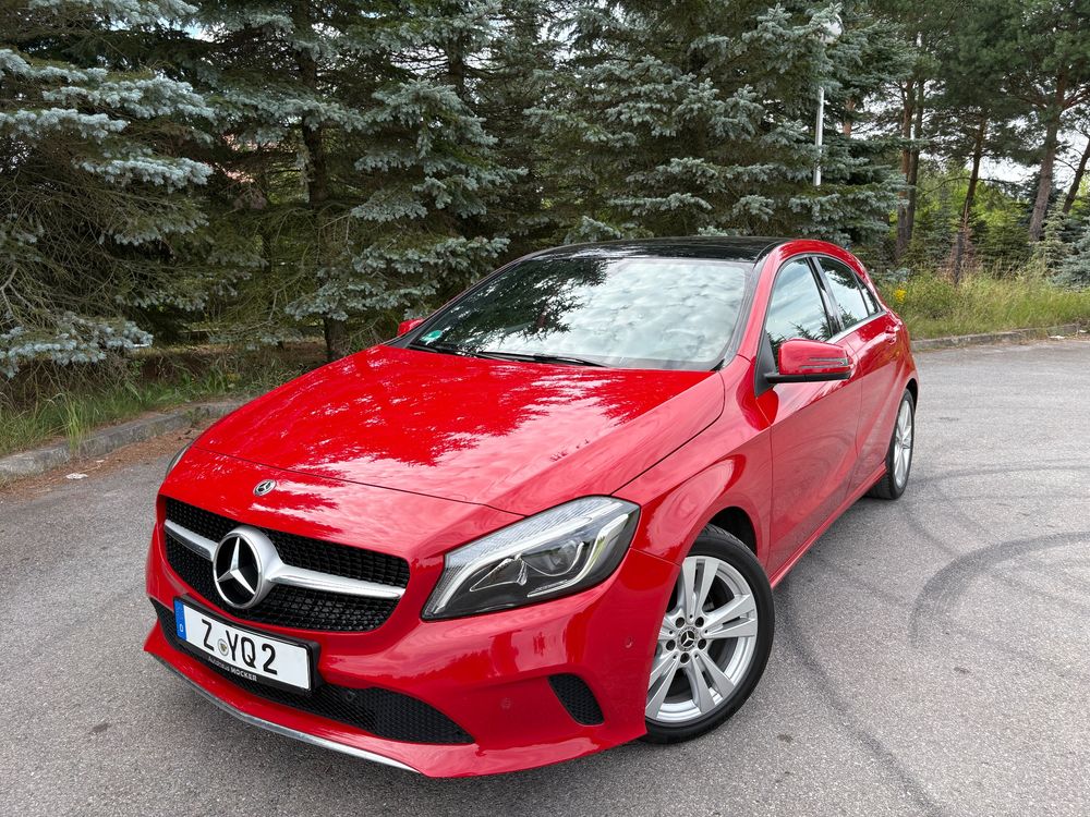Mercedes-Benz A W176 (2012-) 180 (BlueEFFICIENCY) Urban 2017