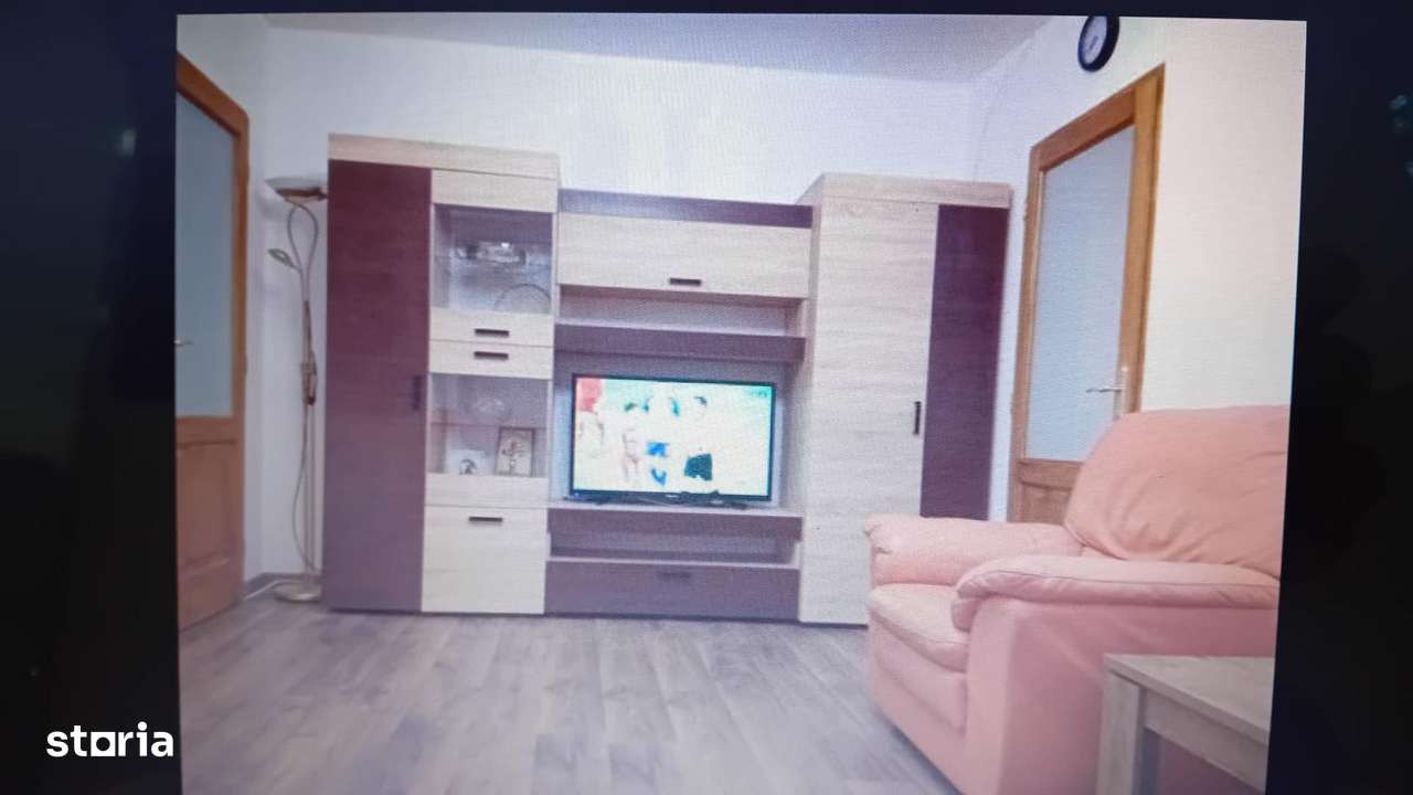 2 min metru Obor, 3 camere insorite, 1 cu 2 gr sanitare, etaj 6/10 pe mijloc de bloc reabilitat