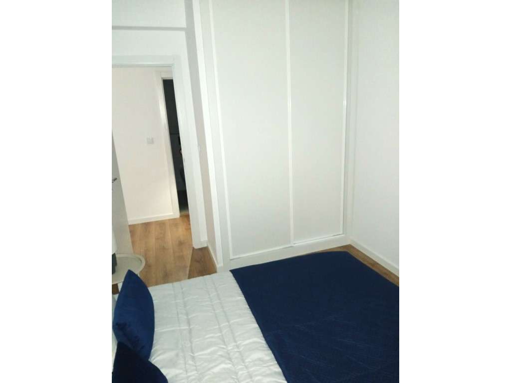 T3 em Benfica com elevador e varanda-6