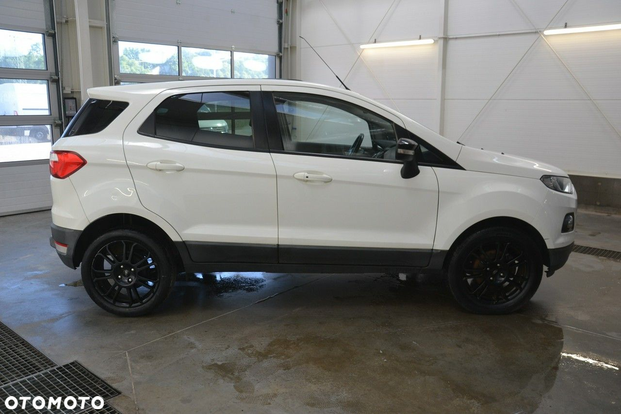 Ford EcoSport - 4