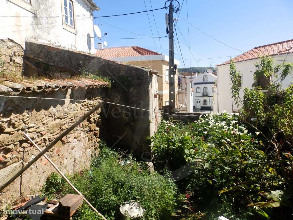 Moradia para reabilitar, com 284m2 de área bruta, em Carvalhal, no ...-11