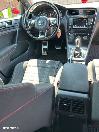 Volkswagen Golf VII 2.0 TSI BMT GTI DSG - 10