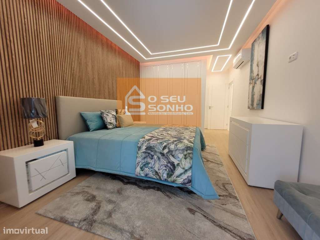 Apartamento T3 na primeira linha de mar em Quarteira-11