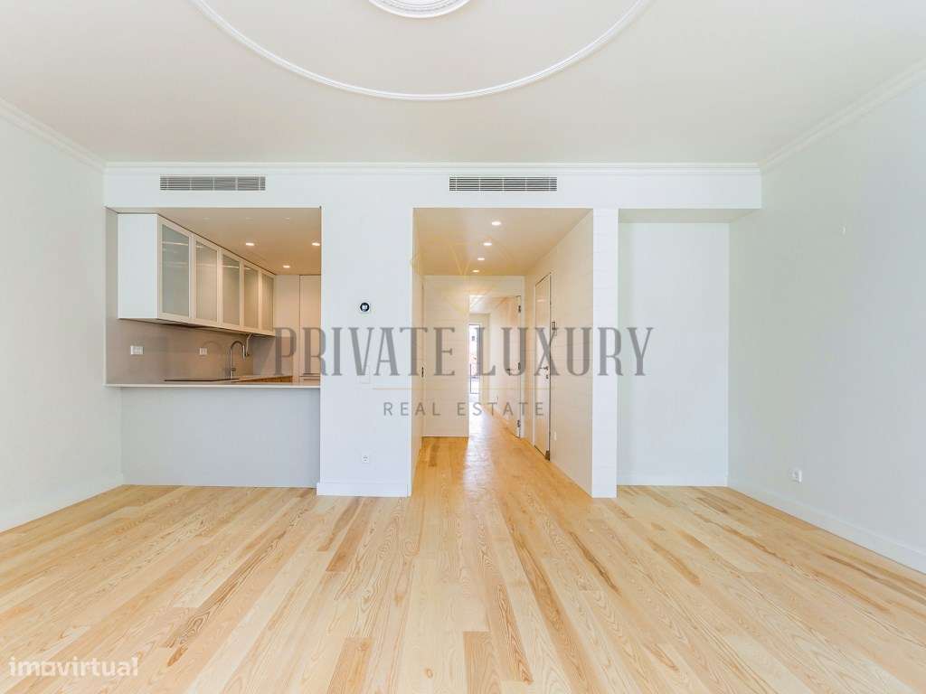 Apartamento T1 com varanda nas Avenidas Novas-6
