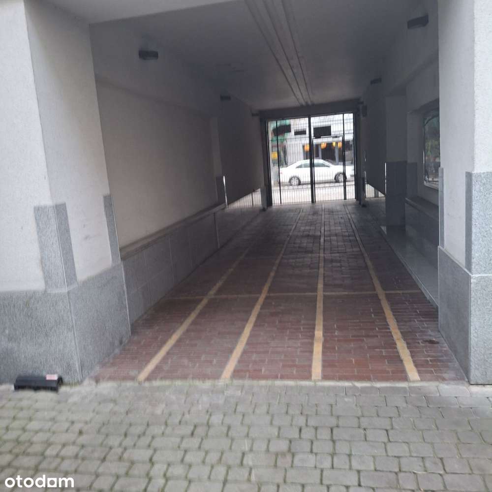 Ciche mieszkanie na ul. Poznańskiej z windą-5