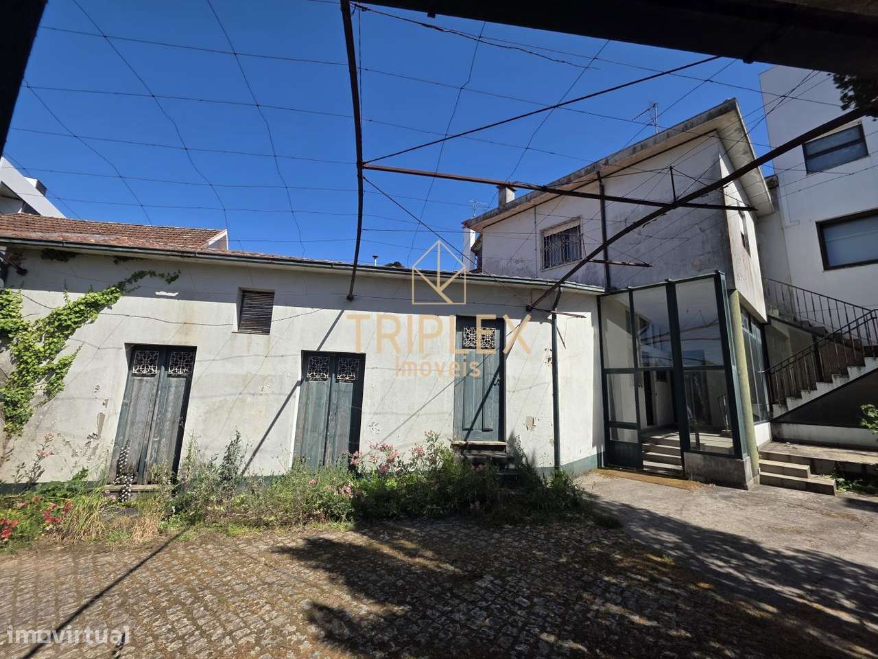 Moradia no centro da Trofa-16