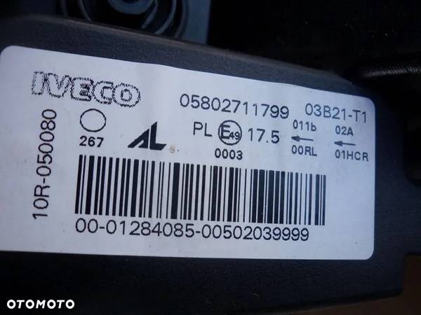 Iveco Daily prawa lampa przednia LED 5802711799 - 4