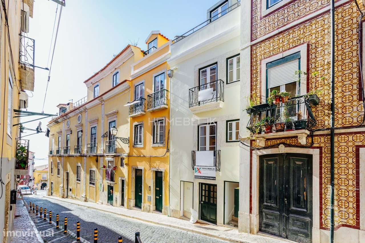 T1 junto ao Panteão Nacional, Alfama - Grande imagem: 5/15