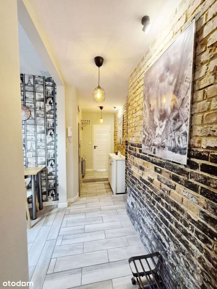 Mieszkanie z ogródkiem i antresolą!-7