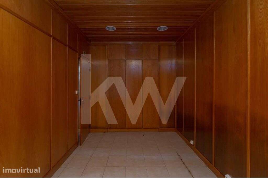 Excelente loja para Venda em Monte Abraão - Grande imagem: 5/14