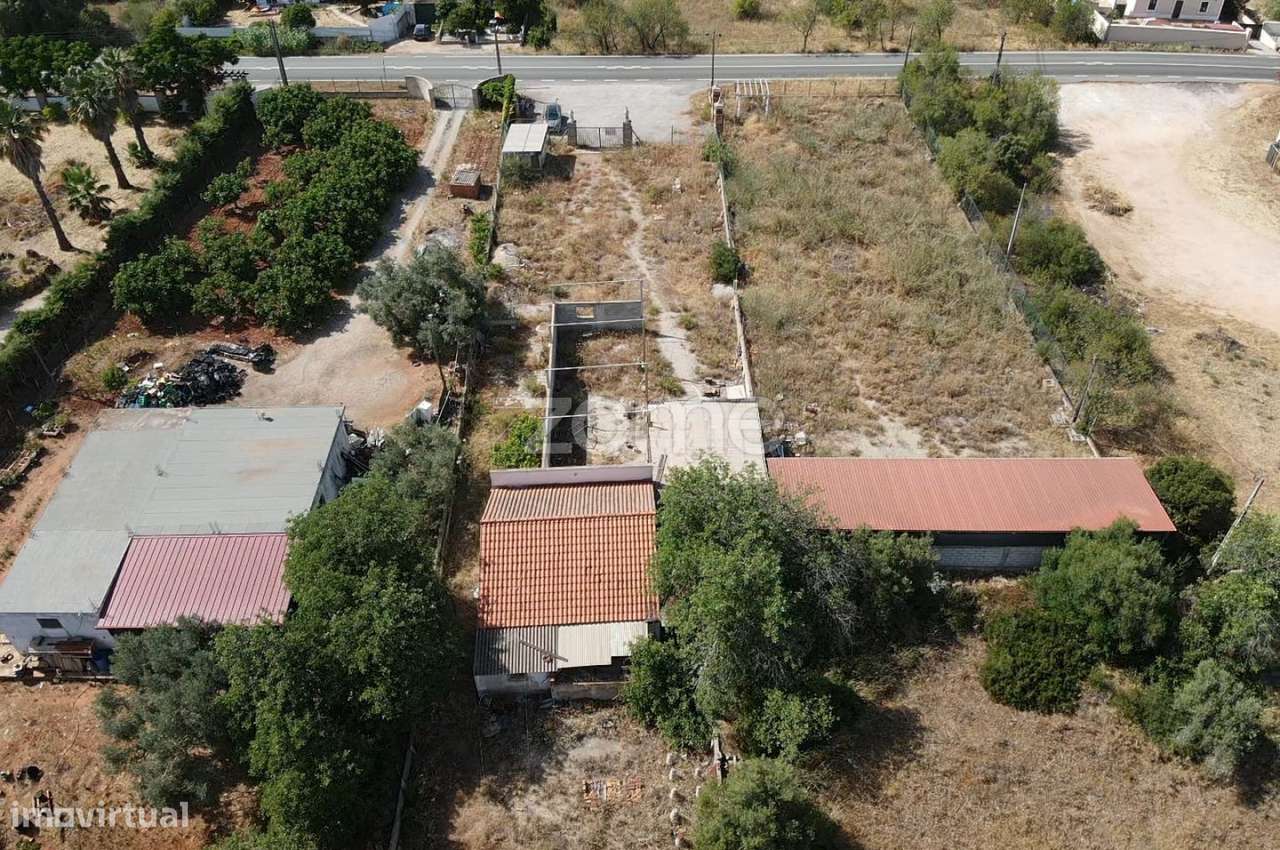 Armazém de 81m2 inserido em lote de 12.120m2 c/ projeto de ampliaçã... - Grande imagem: 3/22