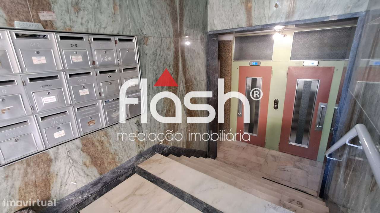 T3 Remodelado e MOBILADO em Benfica-29