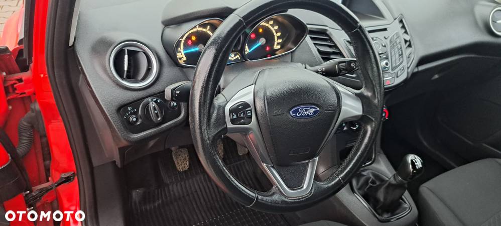 Ford Fiesta 1.25 Ambiente - 11