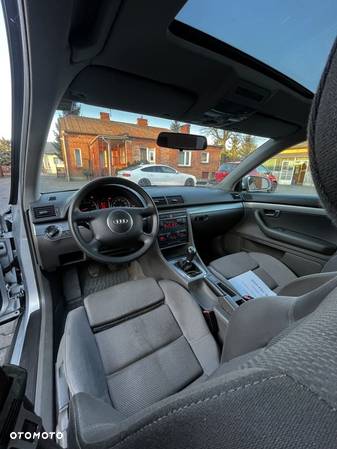 Audi A4 2.0 FSI - 8