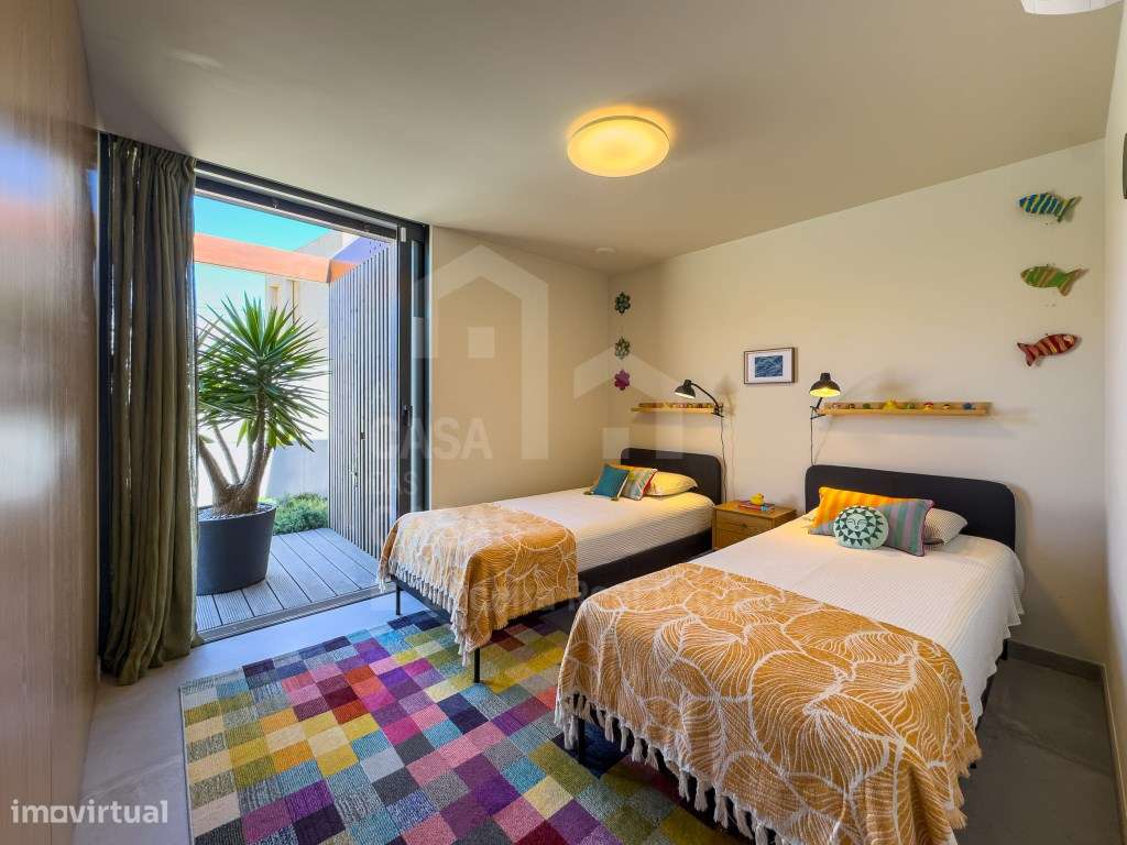 Vende Moradia T2 - Ericeira 3 Km, A Casa das Casas-21
