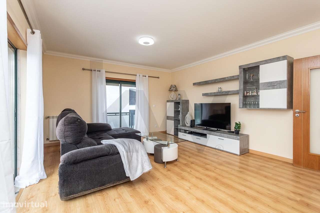 Apartamento T3 com lugar de garagem, Varandas e Arrecadação - Urbaniza - Grande imagem: 4/48