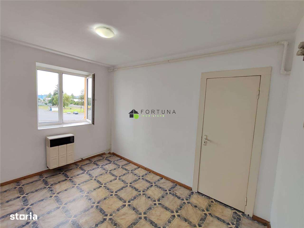 Camera de vanzare, zona Bartolomeu (comision 0%)-3