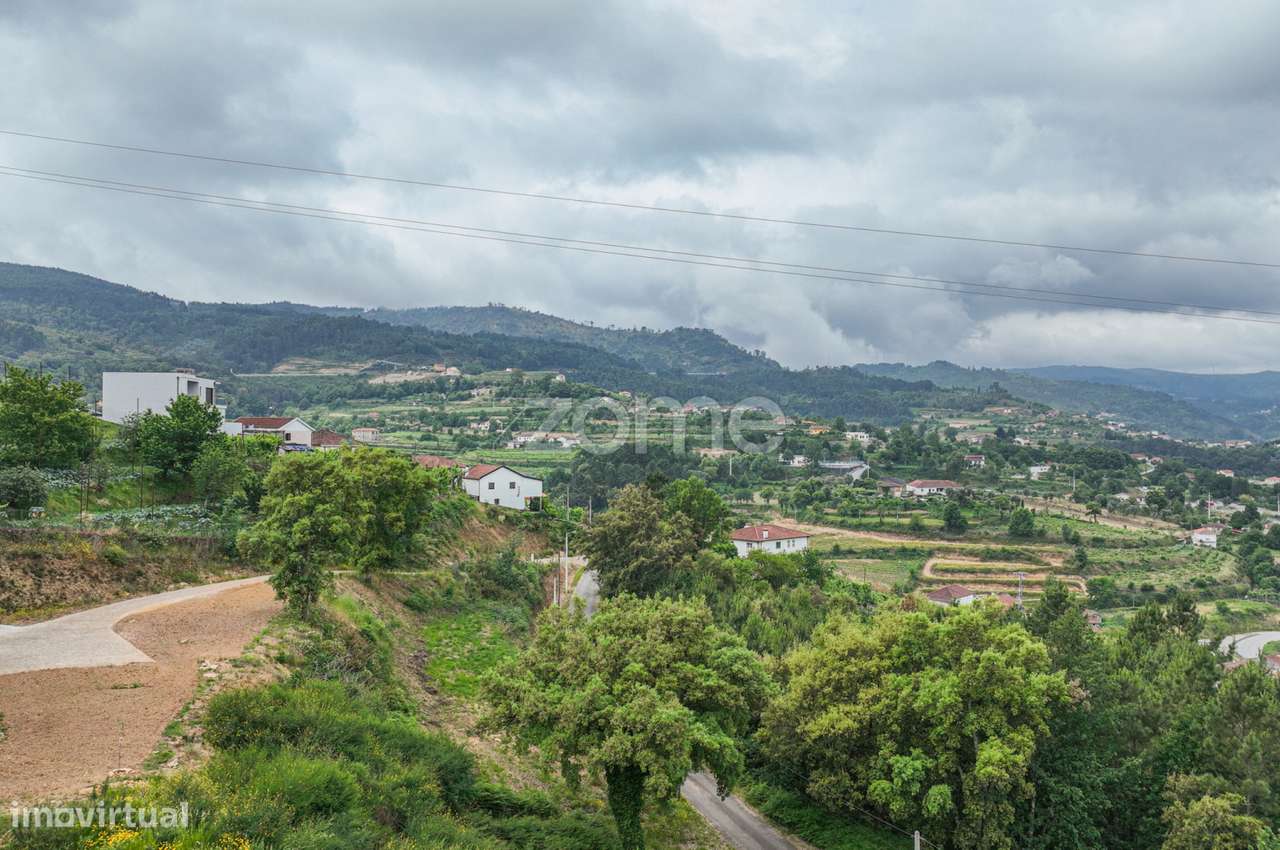 Terreno Urbano - Grande imagem: 2/27