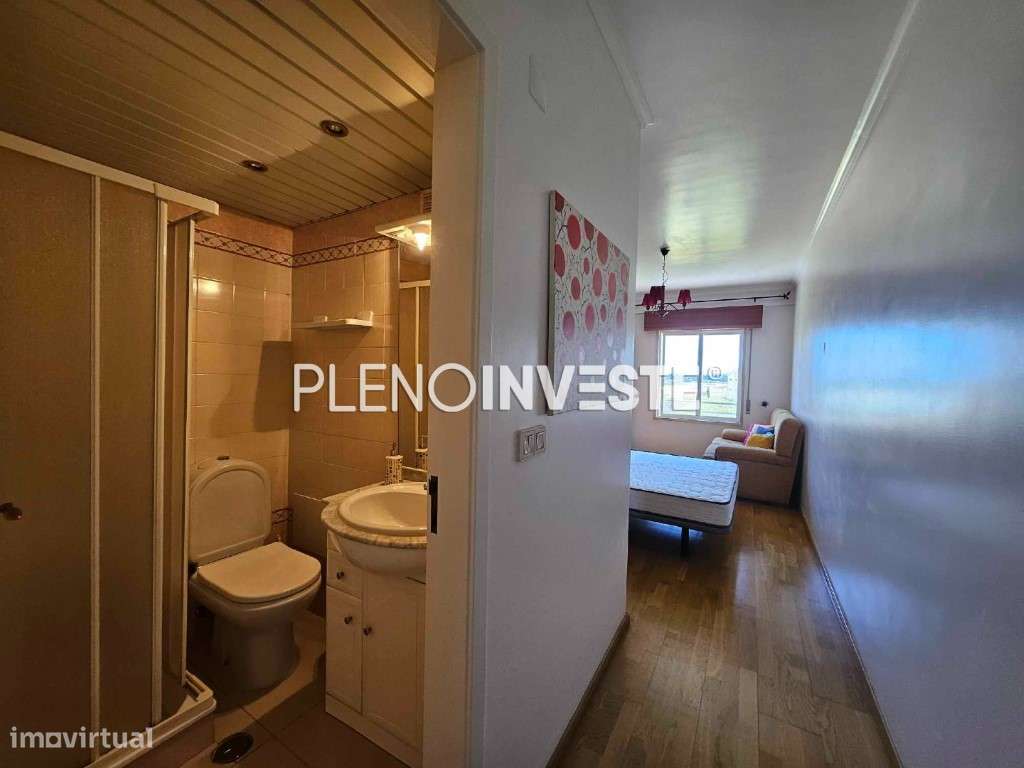 T2 com suite em prédio com elevador-5