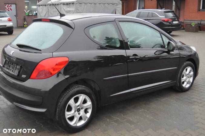 Peugeot 207 75 Urban Move - 5