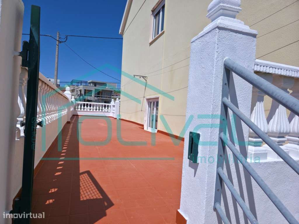 Moradia Independente T6 com terreno, ** com vista panorâmica sobre ...-34