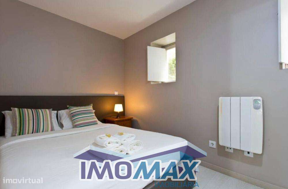 Apartamento T1+1 São Nicolau Porto-4