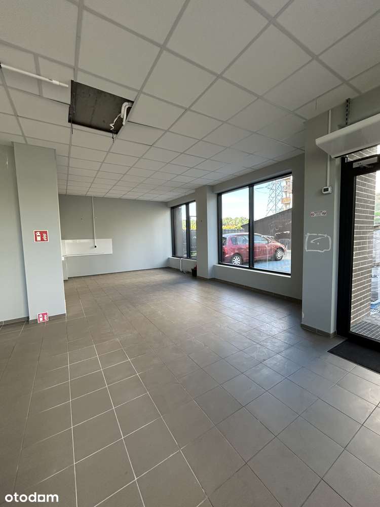 Lokal usługowy 64,68 m2  na parterze z witryną | os. Lasówka - Pełny obrazek: 4/10