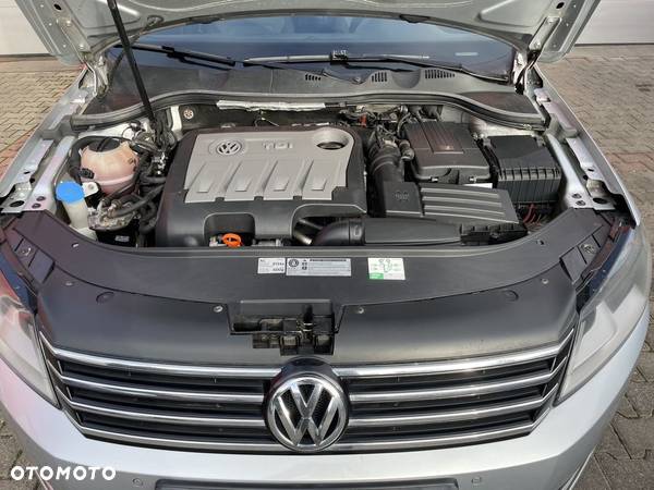 Volkswagen Passat 2.0 TDI DPF Comfortline - 3