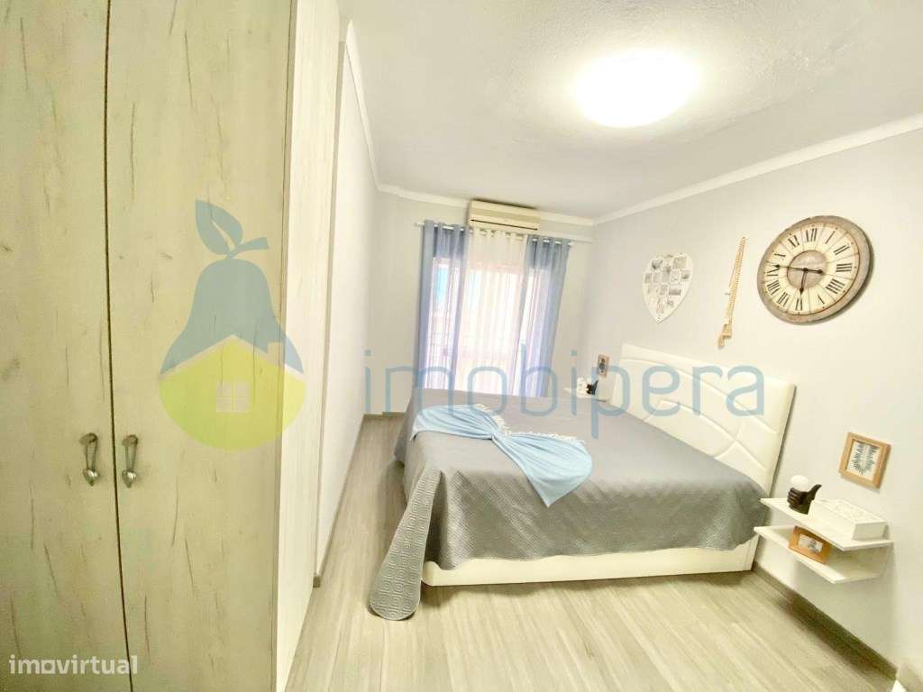 Apartamento T1 em 2º linha de praia a apenas 2 minutos a pé da praia!-7