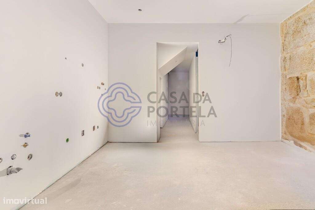 Pinheiro 74 - Prédio novo com 3 frações habitacionais - Grande imagem: 5/18