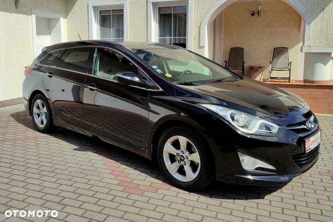 Hyundai i40 Kombi 1.7 CRDi Premium - 30