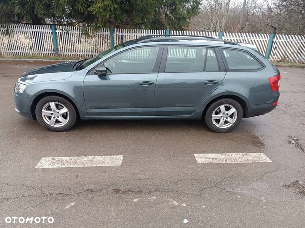 Skoda Octavia 1.6 TDI Active - 12