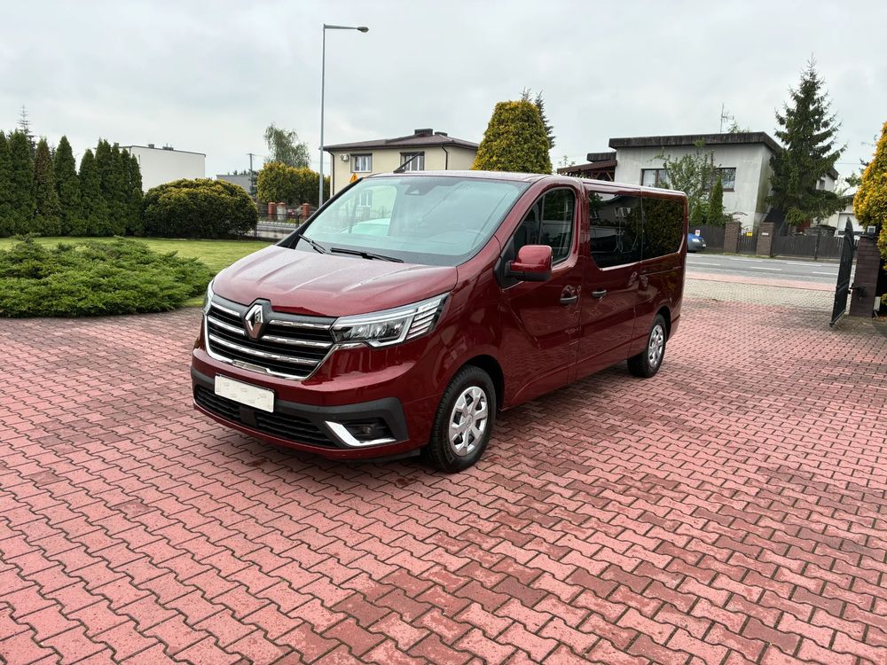 Renault Trafic III 2.0 dCi Escapade EDC 2024