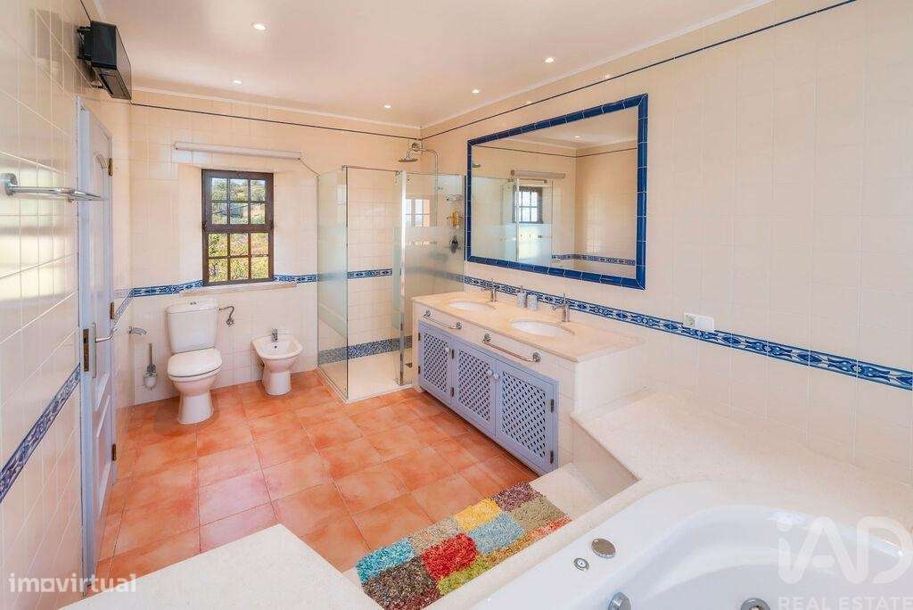 Casa / Villa T4 em Santa Bárbara de Nexe de 484,00 m2-21