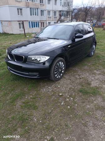 BMW Seria 1 116i - 1