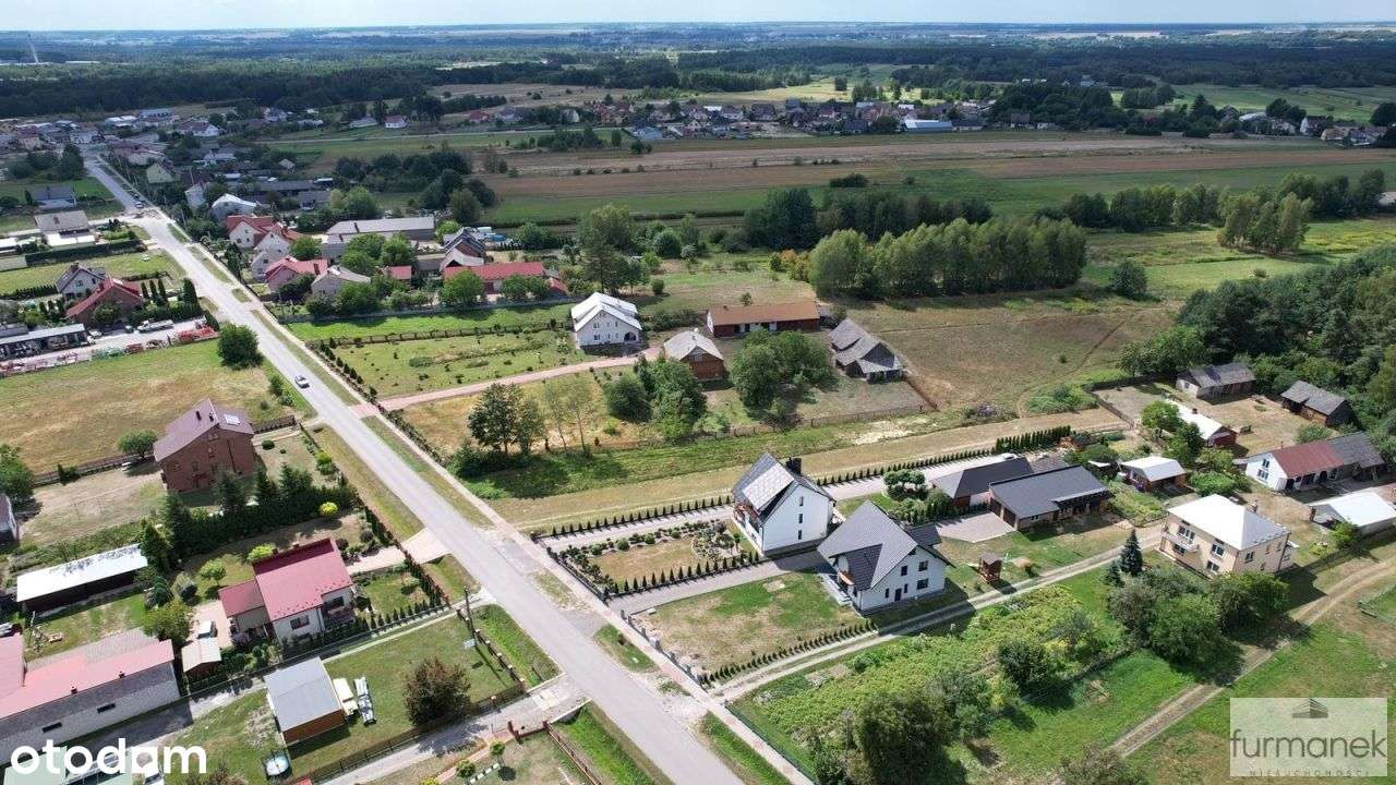 17- arowa działka budowlana blisko miasta-15