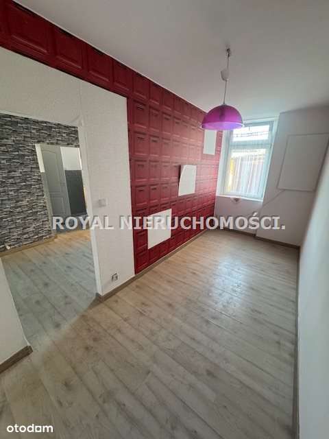 Przy parku Róż, możliwość kupna z garażem!!-1