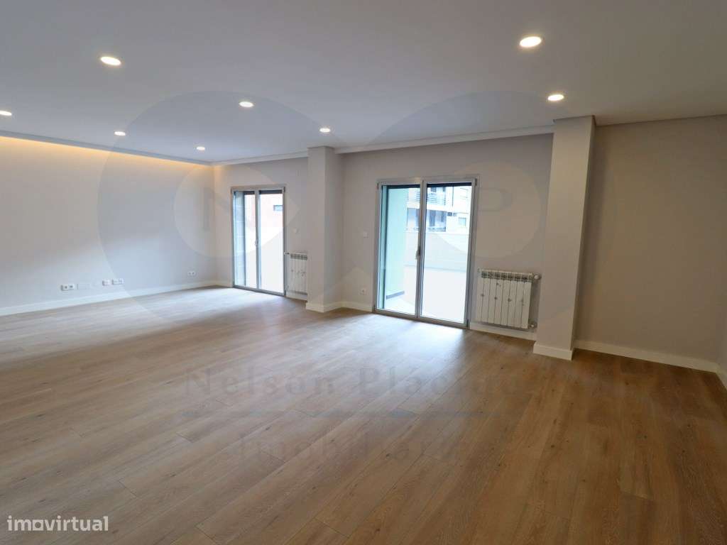 T4 CONSTRUÇÃO NOVA com terraço e garagem em Colinas do Cruzeiro - O...-18