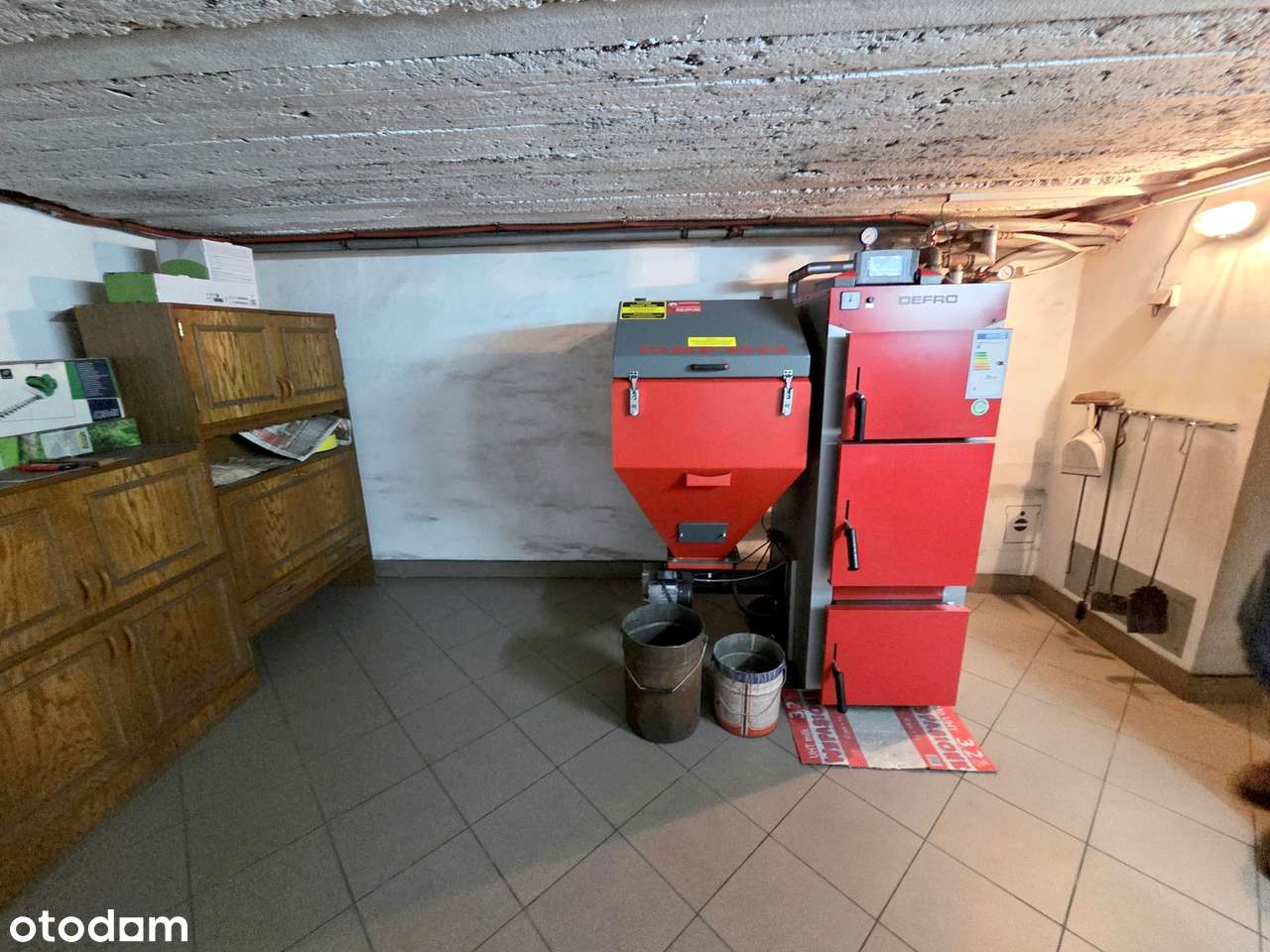 REZERWACJA (Dom blisko lasu wraz z budynkiem garażowo - magazynowym)-14