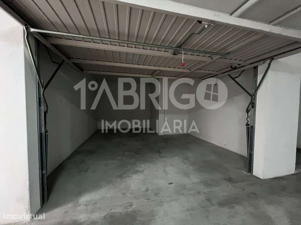 Garagem 21 m2 fechada - Marinha Grande - Grande imagem: 2/10