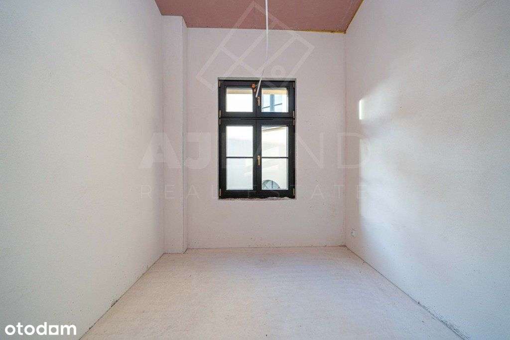 Ostatni Lokal - Mieszkanie z tarasem na dachu!-6