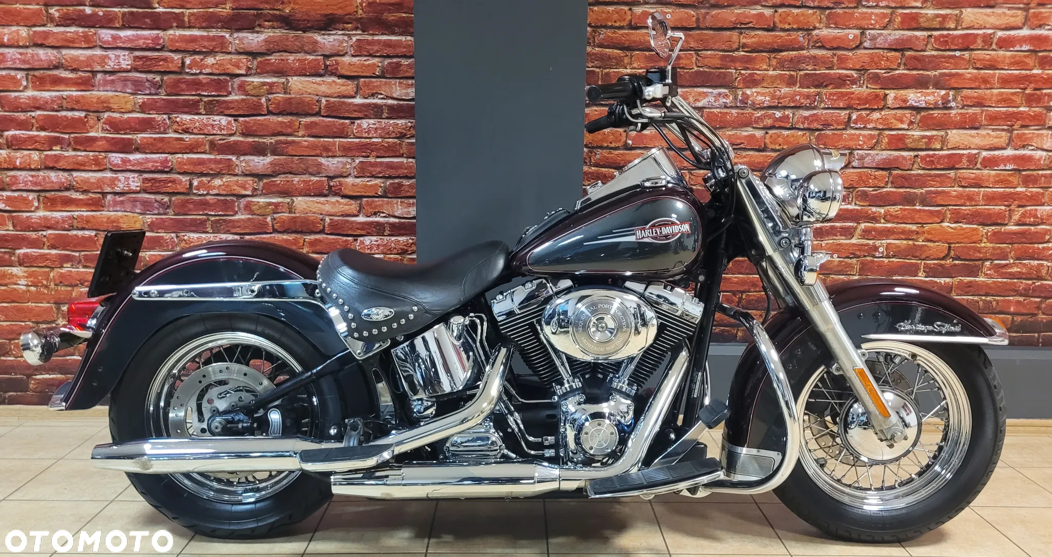 Harley-Davidson Softail Heritage Classic - 11