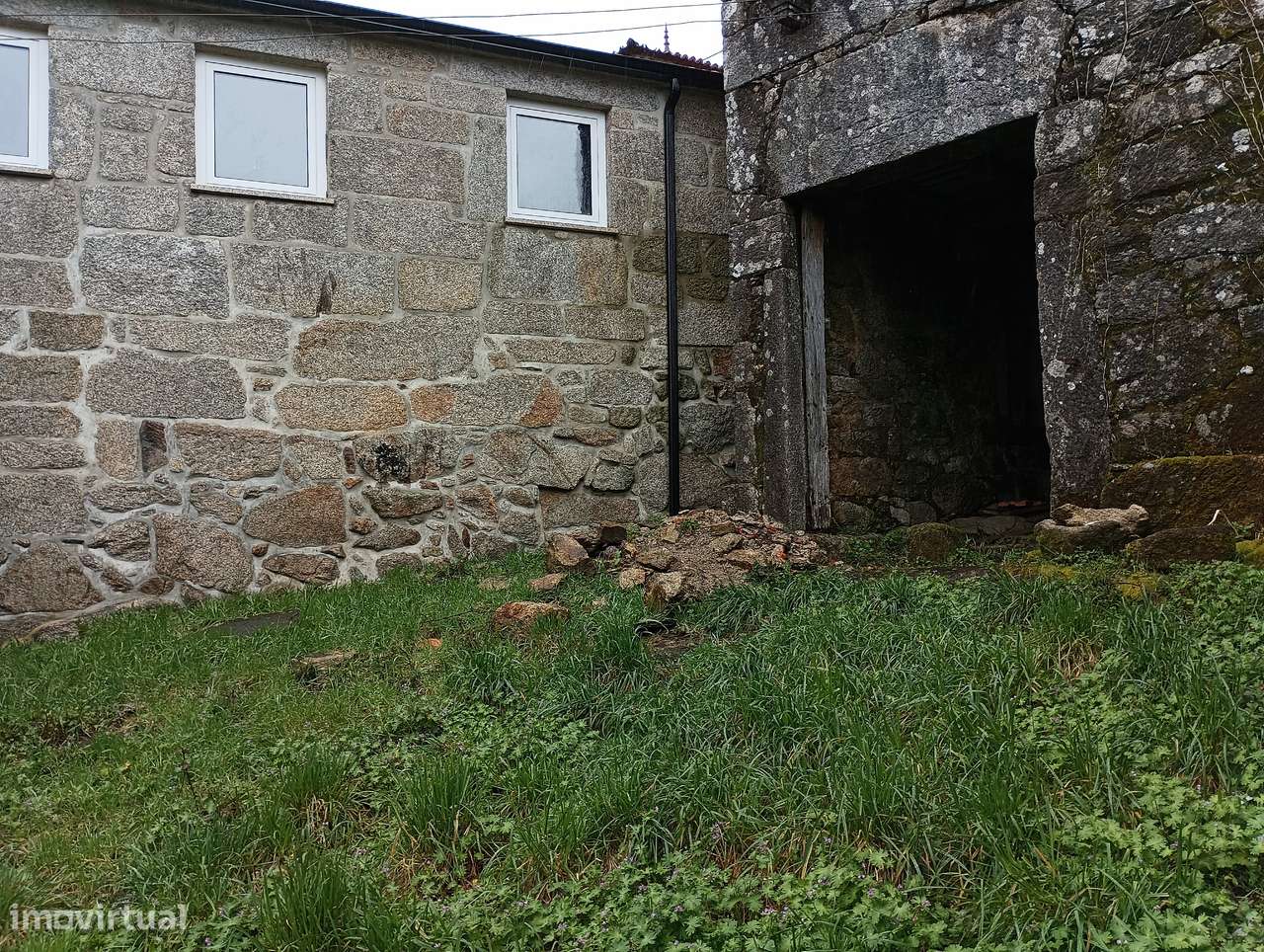 Moradia em p/ recuperar – Oliveira de Frades-6